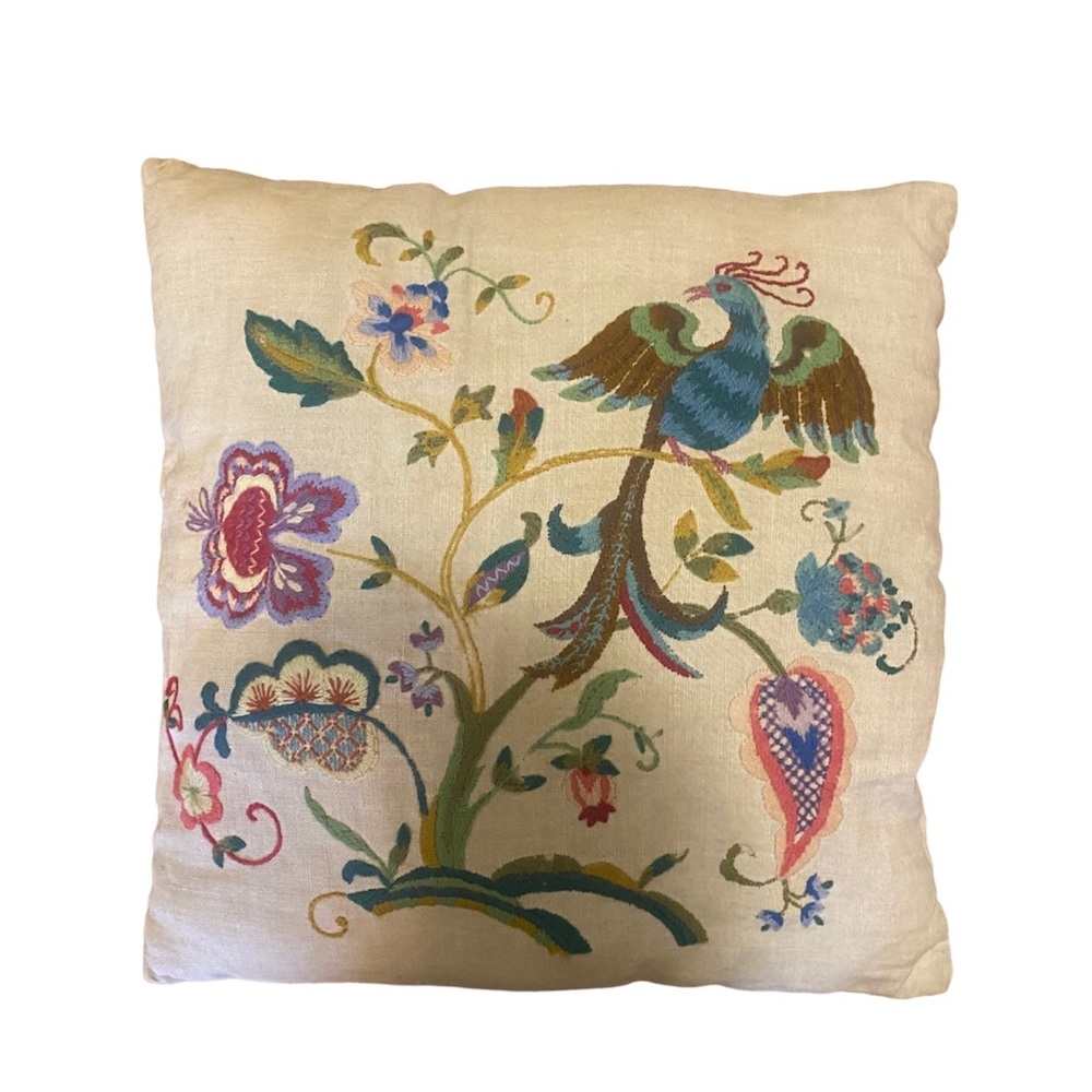 Vintage embroidered peacock throw pillow 😍